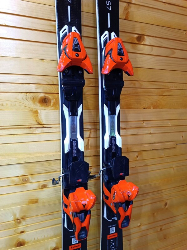LYŽE ATOMIC REDSTER S7 170CM